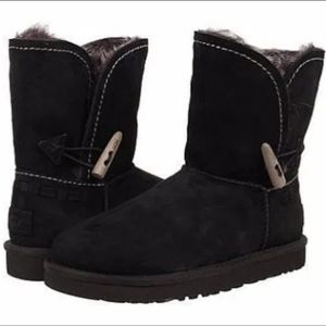 UGG Australia Meadow Black Suede Fur Ankle Boots/ 6
